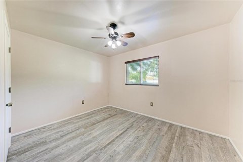 Casa en venta en Sarasota, Florida, 2 dormitorios, 93.18 m2 № 2381129 - foto 14
