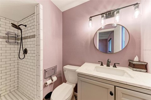 Casa en venta en Sarasota, Florida, 2 dormitorios, 93.18 m2 № 2381129 - foto 9