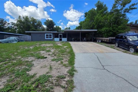 House in Orlando, Florida 3 bedrooms, 126.63 sq.m. № 2211427 - photo 4