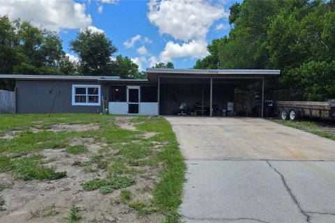House in Orlando, Florida 3 bedrooms, 126.63 sq.m. № 2211427 - photo 5