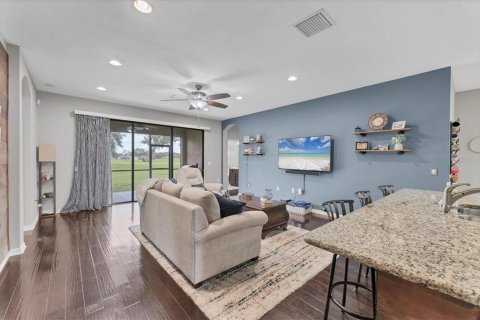 Casa en venta en Palmetto, Florida, 4 dormitorios, 272.3 m2 № 1789099 - foto 9