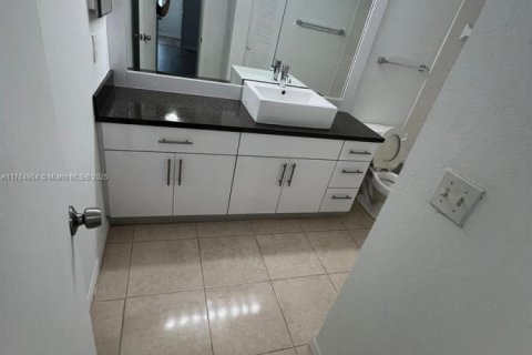 Copropriété à louer à Margate, Floride: 1 chambre, 66.15 m2 № 1864355 - photo 4