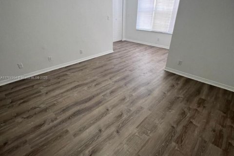 Copropriété à louer à Margate, Floride: 1 chambre, 66.15 m2 № 1864355 - photo 1