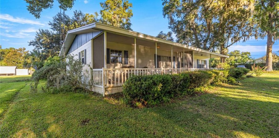 Casa en Belleview, Florida 3 dormitorios, 133.78 m2 № 1915472