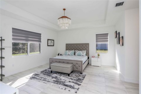 Villa ou maison à vendre à Homestead, Floride: 4 chambres № 2087779 - photo 15