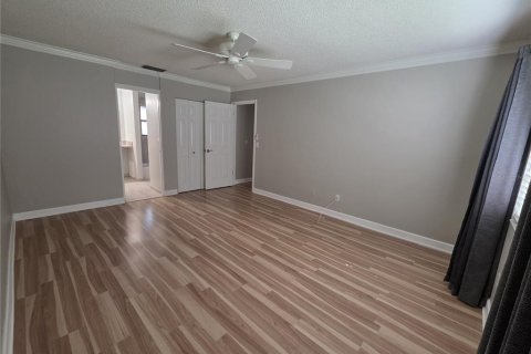 Villa ou maison à vendre à Palm Harbor, Floride: 2 chambres, 104.05 m2 № 2266509 - photo 17