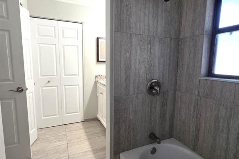 Villa ou maison à vendre à Palm Harbor, Floride: 2 chambres, 104.05 m2 № 2266509 - photo 20