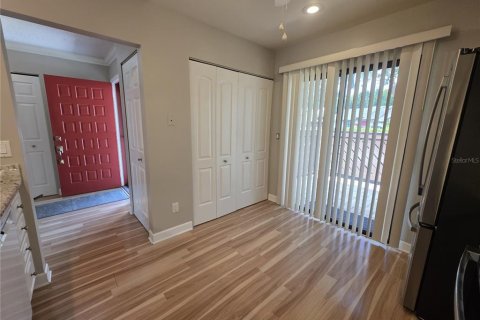 Villa ou maison à vendre à Palm Harbor, Floride: 2 chambres, 104.05 m2 № 2266509 - photo 5