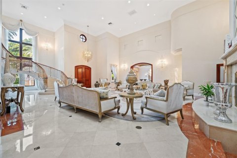 Villa ou maison à vendre à Coral Gables, Floride: 7 chambres, 1039.58 m2 № 2058028 - photo 10