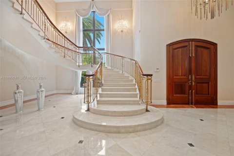 Villa ou maison à vendre à Coral Gables, Floride: 7 chambres, 1039.58 m2 № 2058028 - photo 8