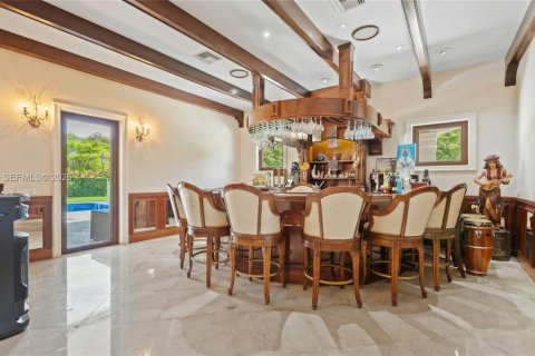 Villa ou maison à vendre à Coral Gables, Floride: 7 chambres, 1039.58 m2 № 2058028 - photo 20