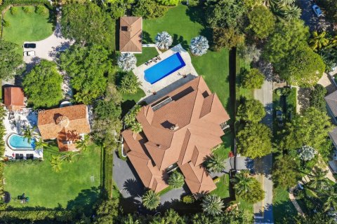 Villa ou maison à vendre à Coral Gables, Floride: 7 chambres, 1039.58 m2 № 2058028 - photo 7