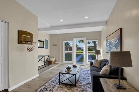 Villa ou maison à vendre à Lakeland, Floride: 3 chambres, 134.71 m2 № 2395765 - photo 16