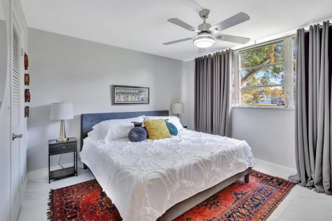Condominio en venta en Pembroke Pines, Florida, 2 dormitorios, 108.7 m2 № 2249830 - foto 7