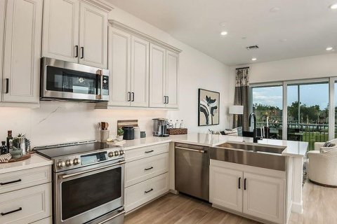 Condo in Punta Gorda, Florida, 4 bedrooms  № 1902498 - photo 8
