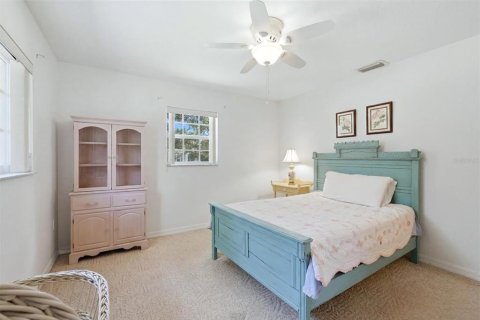 House in Port Charlotte, Florida 3 bedrooms, 151.15 sq.m. № 2219268 - photo 29