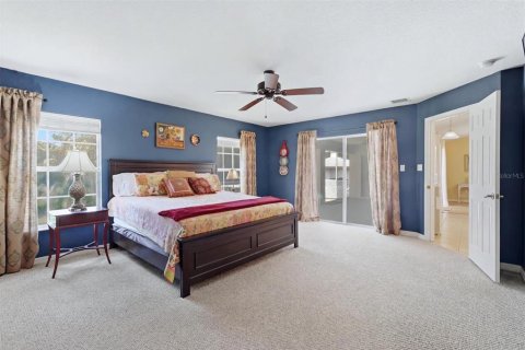 House in Port Charlotte, Florida 3 bedrooms, 151.15 sq.m. № 2219268 - photo 25