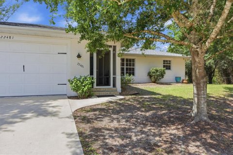 House in Port Charlotte, Florida 3 bedrooms, 151.15 sq.m. № 2219268 - photo 10