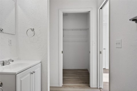 Снять в аренду квартиру в Киссимми, Флорида 1 комната, 37.16м2, № 2115113 - фото 5