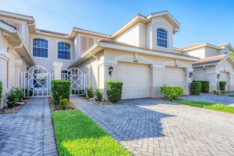 Condominio en venta en Sarasota, Florida, 2 dormitorios, 144.37 m2 № 1773584 - foto 1