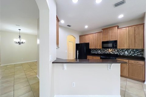 Casa en venta en Apopka, Florida, 4 dormitorios, 243.03 m2 № 1909463 - foto 16
