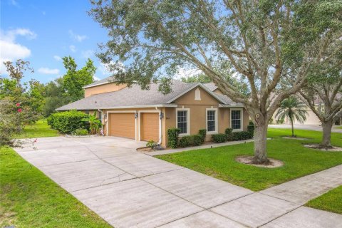 Casa en venta en Apopka, Florida, 4 dormitorios, 243.03 m2 № 1909463 - foto 3
