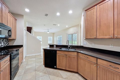Casa en venta en Apopka, Florida, 4 dormitorios, 243.03 m2 № 1909463 - foto 18
