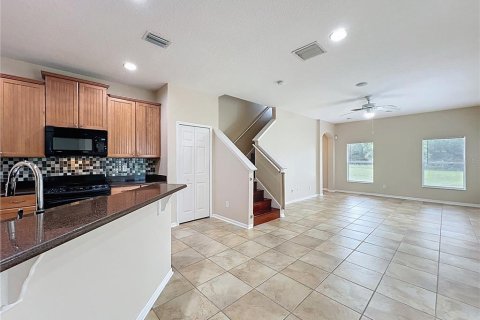 Casa en venta en Apopka, Florida, 4 dormitorios, 243.03 m2 № 1909463 - foto 24