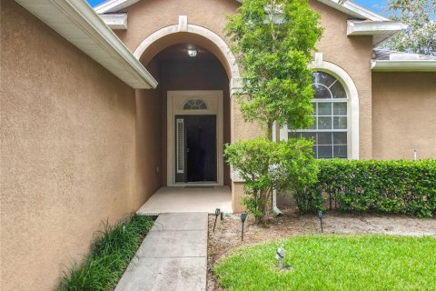 Casa en venta en Apopka, Florida, 4 dormitorios, 243.03 m2 № 1909463 - foto 5