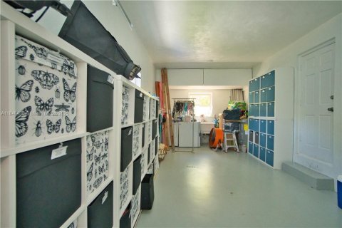 Villa ou maison à vendre à Hollywood, Floride: 2 chambres, 128.67 m2 № 1963033 - photo 6