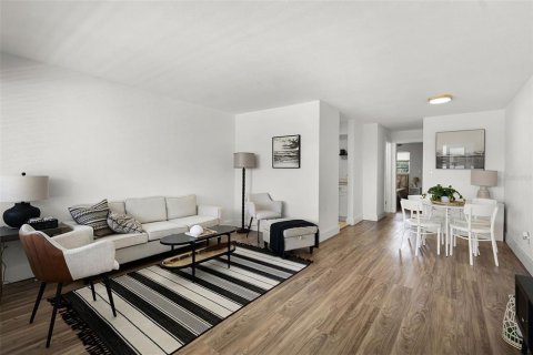 Купить кондоминиум в Клируотер, Флорида 4 комнаты, 54.35м2, № 1839985 - фото 3