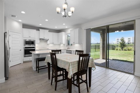 Casa en venta en Winter Garden, Florida, 5 dormitorios, 263.1 m2 № 1744491 - foto 11