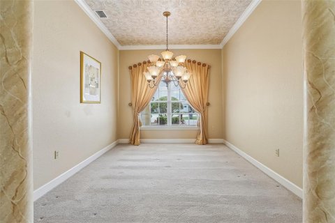 House in Lakeland, Florida 4 bedrooms, 365.2 sq.m. № 2295074 - photo 16