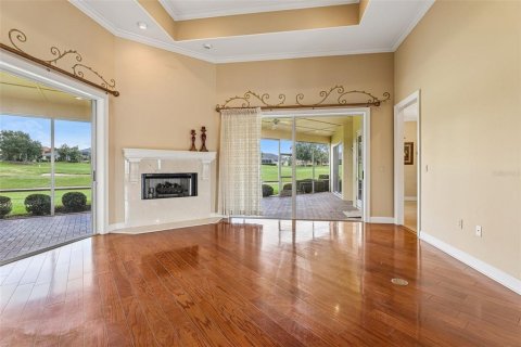 House in Lakeland, Florida 4 bedrooms, 365.2 sq.m. № 2295074 - photo 13