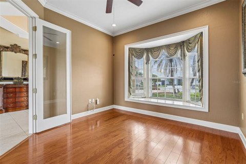 House in Lakeland, Florida 4 bedrooms, 365.2 sq.m. № 2295074 - photo 28