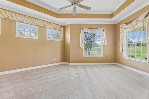 House in Lakeland, Florida 4 bedrooms, 365.2 sq.m. № 2295074 - photo 30