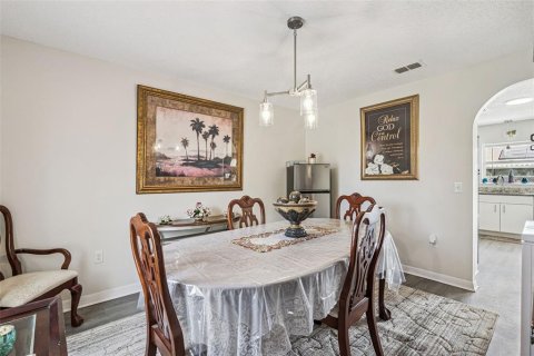 Casa en venta en Kissimmee, Florida, 4 dormitorios, 199.18 m2 № 2218400 - foto 9