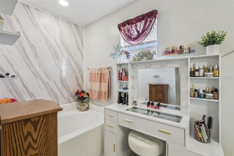Casa en venta en Kissimmee, Florida, 4 dormitorios, 199.18 m2 № 2218400 - foto 21