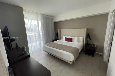 Condo in Hollywood, Florida, 2 bedrooms  № 2379850 - photo 12