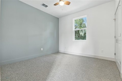 Casa en venta en Orlando, Florida, 4 dormitorios, 217.48 m2 № 1899858 - foto 23