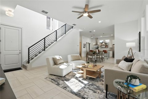 Casa en venta en Orlando, Florida, 4 dormitorios, 217.48 m2 № 1899858 - foto 6