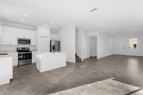 Adosado en alquiler en Kissimmee, Florida, 3 dormitorios, 171.22 m2 № 1647957 - foto 15