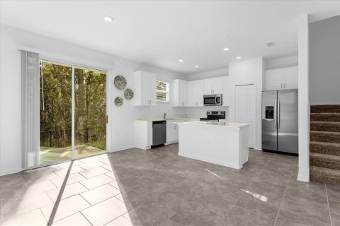 Adosado en alquiler en Kissimmee, Florida, 3 dormitorios, 171.22 m2 № 1647957 - foto 7
