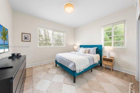 Apartamento en alquiler en Miami Beach, Florida, 2 dormitorios, 91.79 m2 № 2011692 - foto 15
