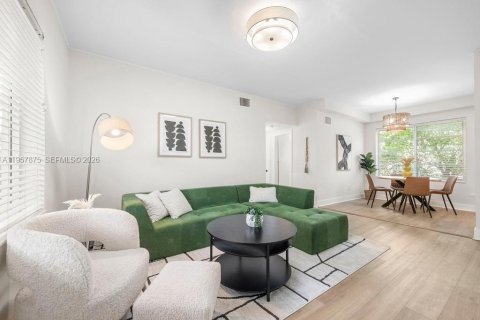 Apartamento en Miami Beach, Florida 2 dormitorios, 91.79 m2 № 2011692