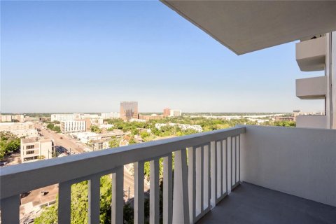 Copropriété à louer à Orlando, Floride: 2 chambres, 103.03 m2 № 2432600 - photo 3