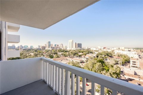 Copropriété à louer à Orlando, Floride: 2 chambres, 103.03 m2 № 2432600 - photo 4
