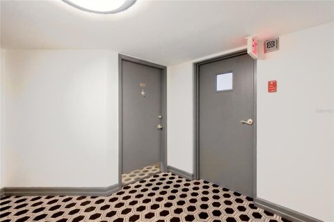Copropriété à louer à Orlando, Floride: 2 chambres, 103.03 m2 № 2432600 - photo 17