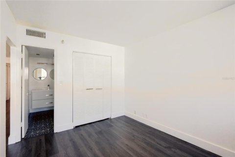 Copropriété à louer à Orlando, Floride: 2 chambres, 103.03 m2 № 2432600 - photo 13