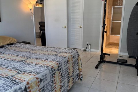 Снять в аренду кондоминиум в Помпано-Бич, Флорида 2 спальни, 97.55м2, № 1947415 - фото 10